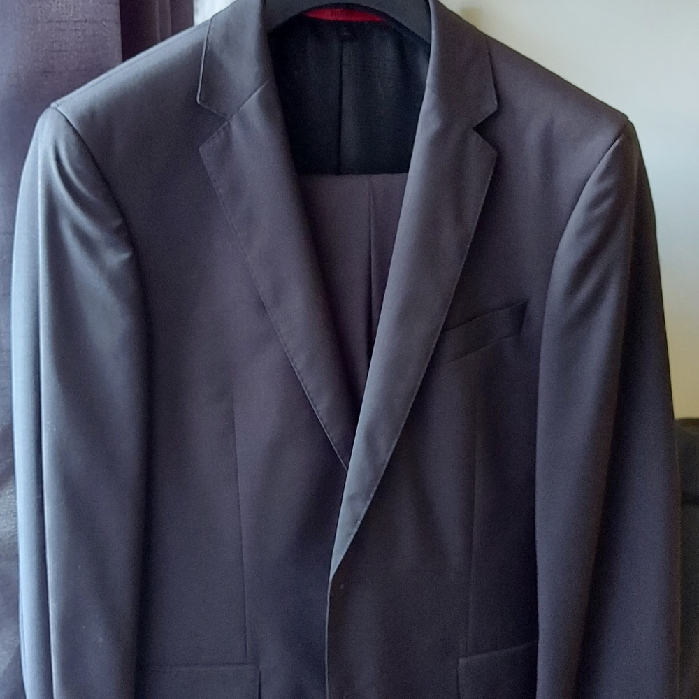 Suit